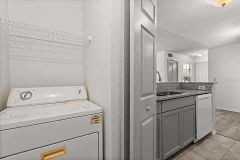 Condo in Orlando, Florida, 1 bedroom № 2094547 - photo 14