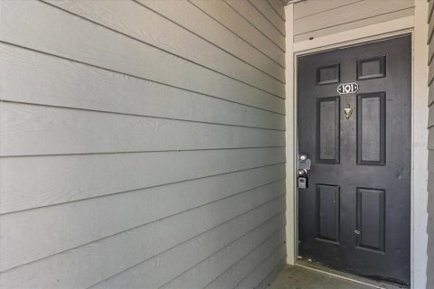 Condo in Orlando, Florida, 1 bedroom № 2094547 - photo 4