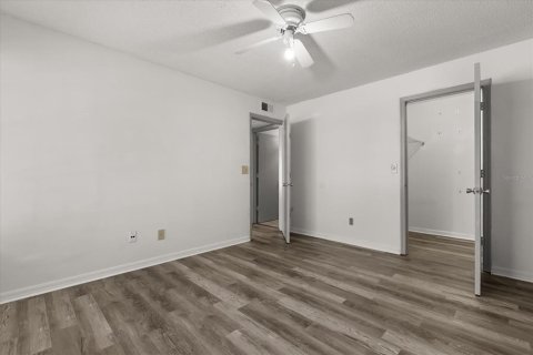 Condo in Orlando, Florida, 1 bedroom № 2094547 - photo 16