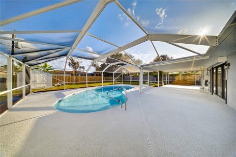 House in Saint Lucie, Florida 3 bedrooms, 144.18 sq.m. № 2166274 - photo 23