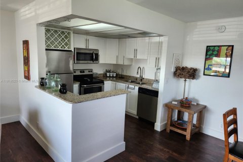 Condominio en venta en Delray Beach, Florida, 1 dormitorio, 66.89 m2 № 2018467 - foto 8