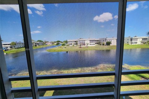 Condominio en venta en Delray Beach, Florida, 1 dormitorio, 66.89 m2 № 2018467 - foto 10