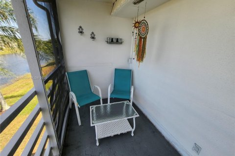 Condominio en venta en Delray Beach, Florida, 1 dormitorio, 66.89 m2 № 2018467 - foto 25