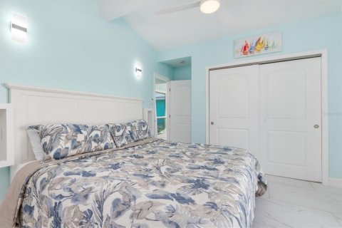 Купить виллу или дом в Пунта-Горда, Флорида 11 комнат, 124.77м2, № 1648704 - фото 18