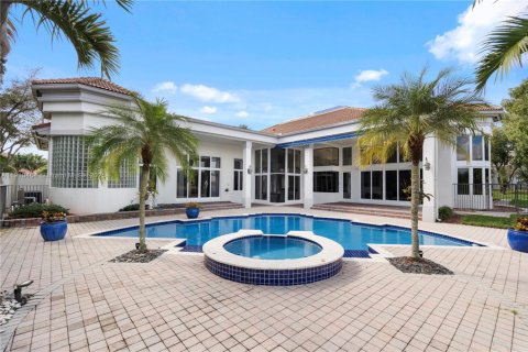 Villa ou maison à vendre à Weston, Floride: 4 chambres, 436.64 m2 № 1966489 - photo 7