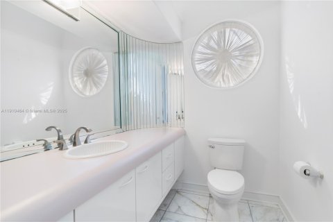 Villa ou maison à vendre à Weston, Floride: 4 chambres, 436.64 m2 № 1966489 - photo 30