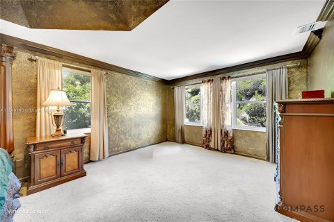 House in Miramar, Florida 6 bedrooms, 348.38 sq.m. № 1857260 - photo 29