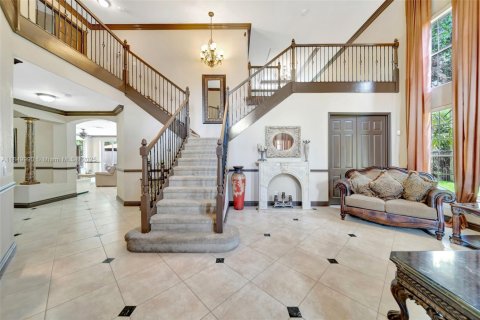 House in Miramar, Florida 6 bedrooms, 348.38 sq.m. № 1857260 - photo 9