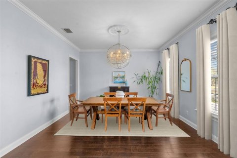 House in Tampa, Florida 4 bedrooms, 389.82 sq.m. № 1426458 - photo 13