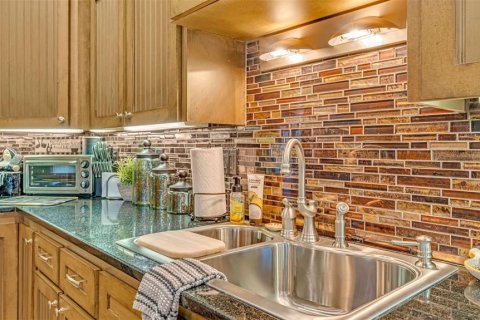 Casa en venta en Winter Haven, Florida, 3 dormitorios, 283.35 m2 № 1549559 - foto 17