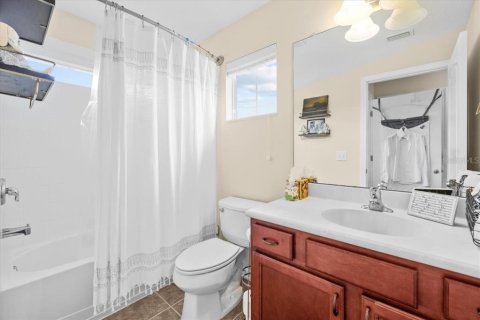 Townhouse in Tampa, Florida 3 bedrooms, 163.23 sq.m. № 1783369 - photo 25