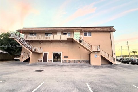 Apartment in Dania Beach, Florida 1 bedroom, 102.19 sq.m. № 2035170 - photo 12