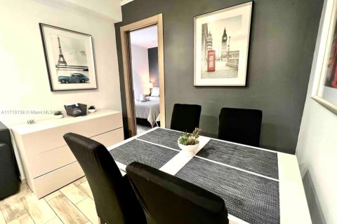 Купить кондоминиум в Майами-Бич, Флорида 1 спальня, 38.09м2, № 1984842 - фото 20
