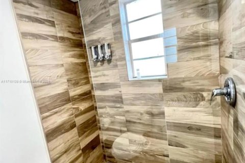 Купить кондоминиум в Майами-Бич, Флорида 1 спальня, 38.09м2, № 1984842 - фото 21