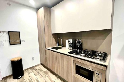 Купить кондоминиум в Майами-Бич, Флорида 1 спальня, 38.09м2, № 1984842 - фото 12