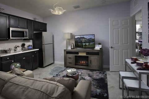 Villa ou maison à vendre à Hialeah, Floride: 4 chambres, 238.85 m2 № 1989993 - photo 8