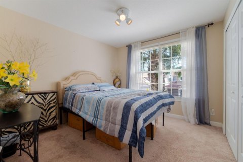 House in West Palm Beach, Florida 11 rooms, 250.46 sq.m. № 2086832 - photo 18
