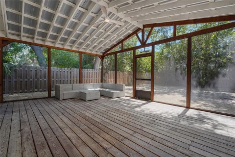 Villa ou maison à vendre à Sarasota, Floride: 3 chambres, 108.7 m2 № 2408146 - photo 21