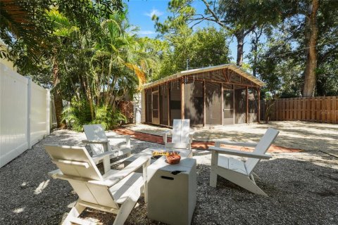 Villa ou maison à vendre à Sarasota, Floride: 3 chambres, 108.7 m2 № 2408146 - photo 27