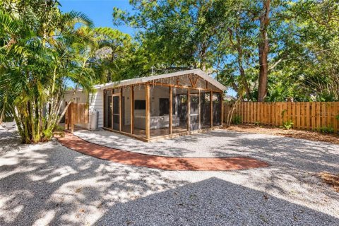 Villa ou maison à vendre à Sarasota, Floride: 3 chambres, 108.7 m2 № 2408146 - photo 8