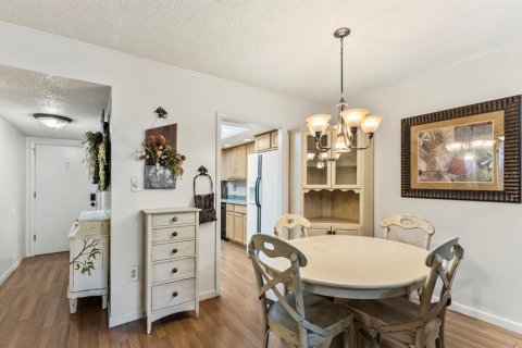 Condo in Bradenton, Florida, 2 bedrooms  № 1675504 - photo 6
