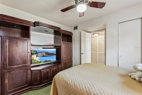 Condo in Bradenton, Florida, 2 bedrooms  № 1675504 - photo 19