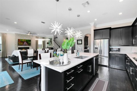 House in Windermere, Florida 5 bedrooms, 316.52 sq.m. № 1743352 - photo 13