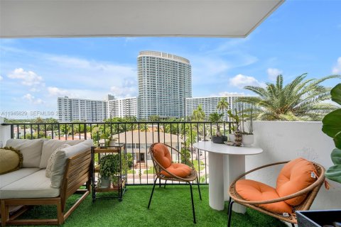 Copropriété à vendre à Miami Beach, Floride: 2 chambres, 92.16 m2 № 2002136 - photo 6