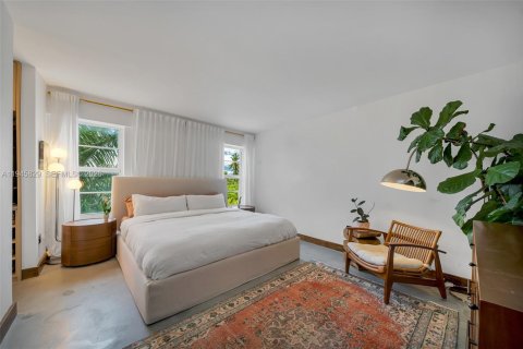 Copropriété à vendre à Miami Beach, Floride: 2 chambres, 92.16 m2 № 2002136 - photo 9