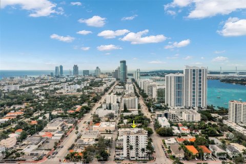 Copropriété à vendre à Miami Beach, Floride: 2 chambres, 92.16 m2 № 2002136 - photo 22