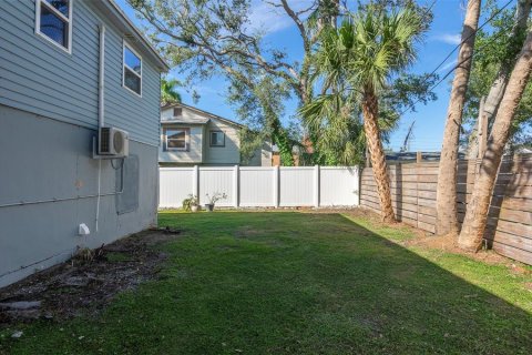 Villa ou maison à vendre à Saint Petersburg, Floride: 2 chambres, 129.13 m2 № 2405712 - photo 25