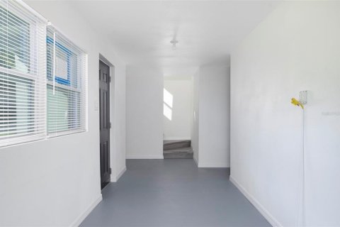 Villa ou maison à vendre à Saint Petersburg, Floride: 2 chambres, 129.13 m2 № 2405712 - photo 19