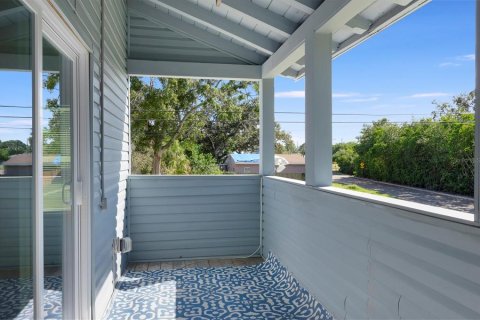 Villa ou maison à vendre à Saint Petersburg, Floride: 2 chambres, 129.13 m2 № 2405712 - photo 12