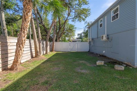 Villa ou maison à vendre à Saint Petersburg, Floride: 2 chambres, 129.13 m2 № 2405712 - photo 24