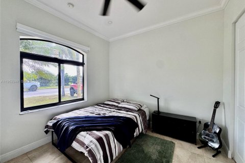 Снять в аренду виллу или дом в Хомстед, Флорида 5 спален, 267.93м2, № 2006607 - фото 28