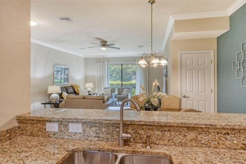 Condo in Bradenton, Florida, 3 bedrooms  № 1733482 - photo 6