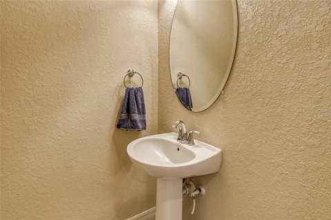 Condo in Bradenton, Florida, 3 bedrooms  № 1733482 - photo 23