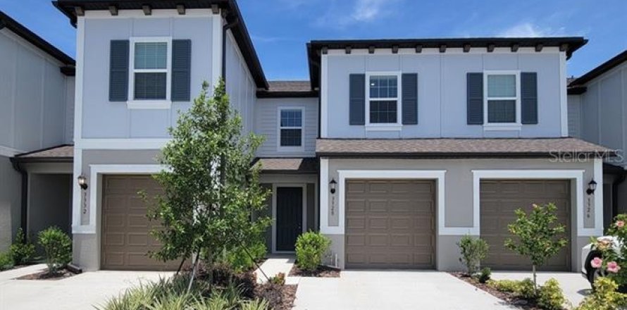 Adosado en Zephyrhills, Florida 3 dormitorios, 148.36 m2 № 2150980
