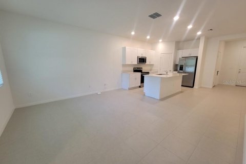 Adosado en alquiler en Zephyrhills, Florida, 3 dormitorios, 148.36 m2 № 2150980 - foto 8