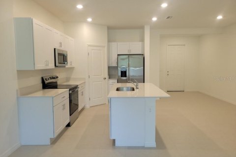 Adosado en alquiler en Zephyrhills, Florida, 3 dormitorios, 148.36 m2 № 2150980 - foto 4