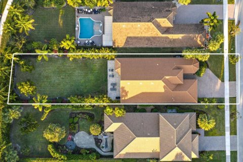 Villa ou maison à vendre à Jupiter, Floride: 3 chambres, 252.32 m2 № 2247965 - photo 6