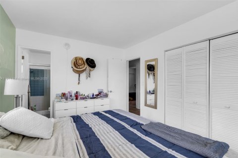 Casa en venta en Palmetto Bay, Florida, 3 dormitorios, 110.46 m2 № 1966963 - foto 29