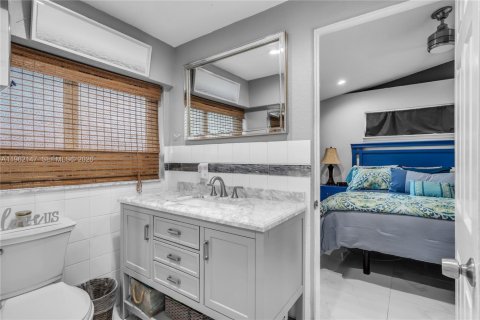 Casa en venta en Miami Gardens, Florida, 3 dormitorios, 151.8 m2 № 2024726 - foto 21