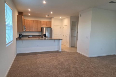 Adosado en alquiler en Orlando, Florida, 4 dormitorios, 155.89 m2 № 1908756 - foto 5