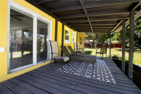Villa ou maison à vendre à Tampa, Floride: 3 chambres, 105.91 m2 № 2230128 - photo 29