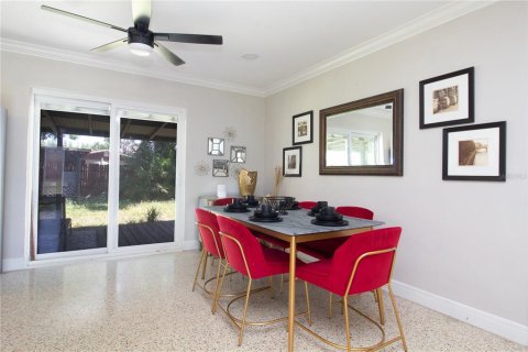 Villa ou maison à vendre à Tampa, Floride: 3 chambres, 105.91 m2 № 2230128 - photo 8
