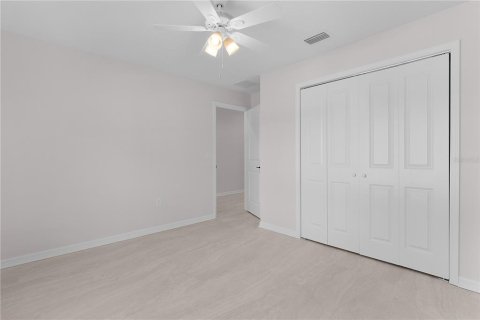 Casa en venta en Ocklawaha, Florida, 3 dormitorios, 146.69 m2 № 2324572 - foto 17