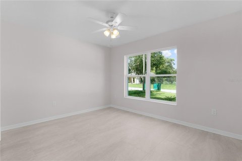 Casa en venta en Ocklawaha, Florida, 3 dormitorios, 146.69 m2 № 2324572 - foto 15