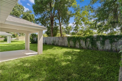 Casa en venta en Ocklawaha, Florida, 3 dormitorios, 146.69 m2 № 2324572 - foto 10