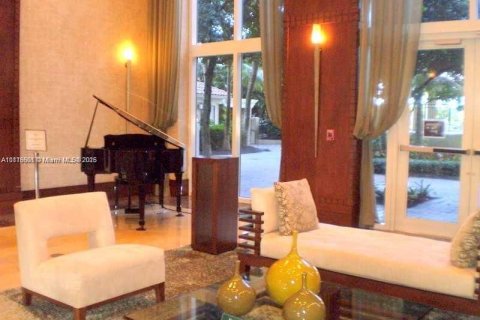 Condo in Aventura, Florida, 2 bedrooms  № 1772319 - photo 13